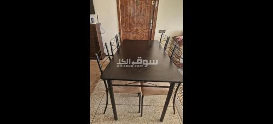 Table avec 6 chaises