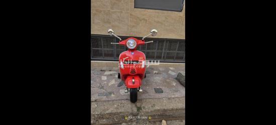 Moto Vespa Électrique - 6