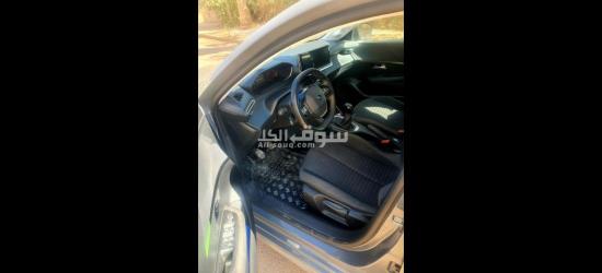 P208 dernière génération Essence - 4