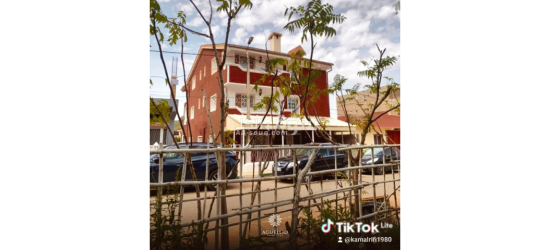 فيلا فاخرة للبيع في إيموزار كندر