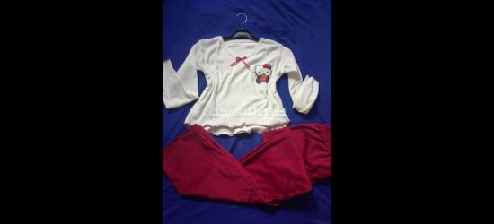 ملابس نسائية